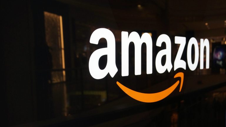 Report: Amazon considering live TV streaming service