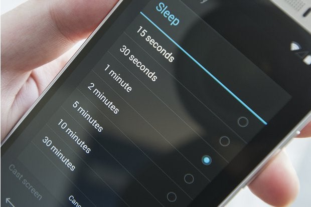 How to keep your Android phone’s screen on longer