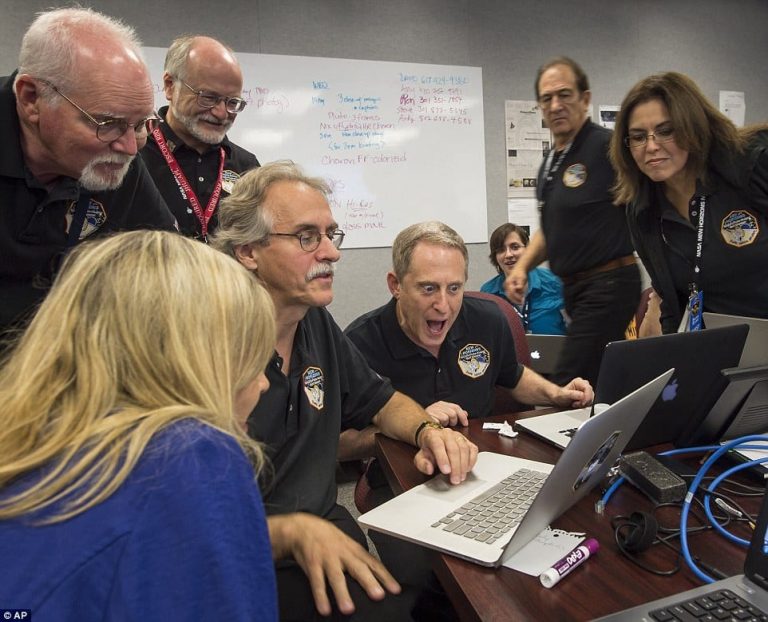 Stunning NASA Image Reveals Tombaugh Regio – The Hearth of Pluto