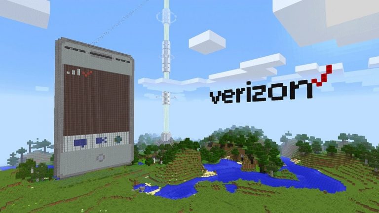 Verizon Makes a Working Video Calling Phone in Minecraft [VIDEO]