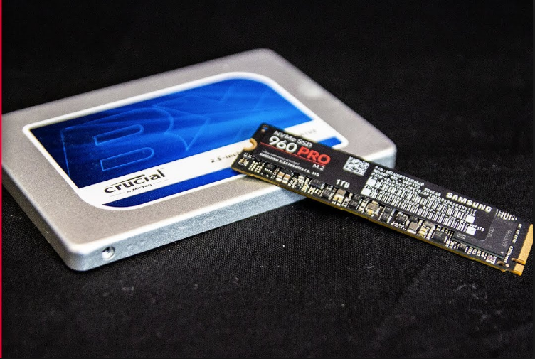 How to Partition a new SSD or hard drive without OS