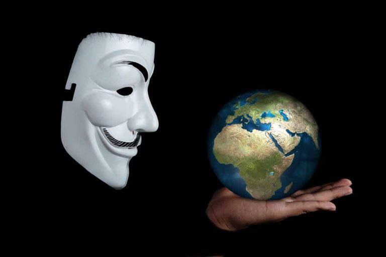 How To Stay Anonymous On The Web